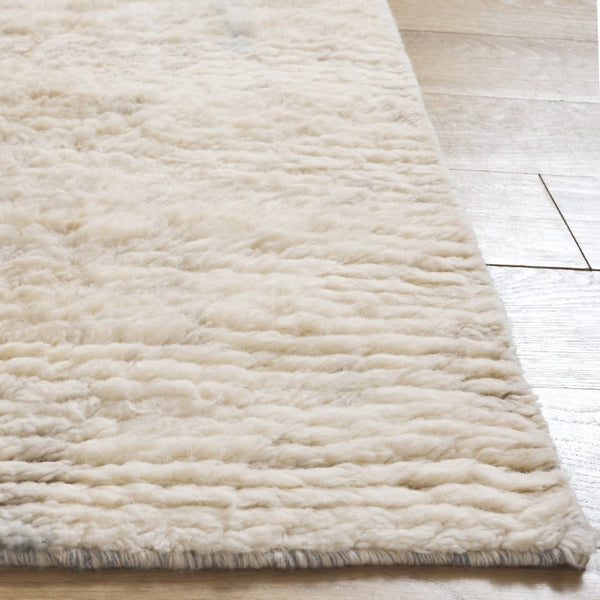 Safavieh Tribeca Hand Knotted Wool Area Rug Soft Blue Beige Oversized Living Room Accent TRI112A-10