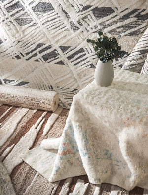 Safavieh Tribeca Modern Hand Knotted Area Rug - Luxurious Abstract Design In Soft Grey And Ivory Colors Grey ,Ivory 80% Wool,20% Cotton Tri117f-10