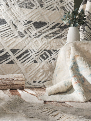 Safavieh Tribeca Modern Hand Knotted Area Rug - Luxurious Abstract Design In Soft Grey And Ivory Colors Grey ,Ivory 80% Wool,20% Cotton Tri117f-10