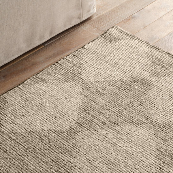 Jaipur Living Tesorino Vintage Tan Medallion Rug - Handcrafted, Timeless Design for Modern Homes