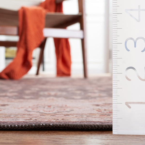 Safavieh Tucson Stylish Machine Washable Rug – Slip Resistant, Durable Polyester Pile For Modern Spaces Dark Grey ,Beige Polyester Pile Tsn111g-24