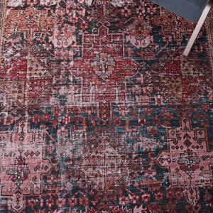 Safavieh Tucson Vintage Persian Area Rug - Elegant, Machine Washable, Slip Resistant Design For Any Space Rust ,Green Polyester Pile Tsn114p-68