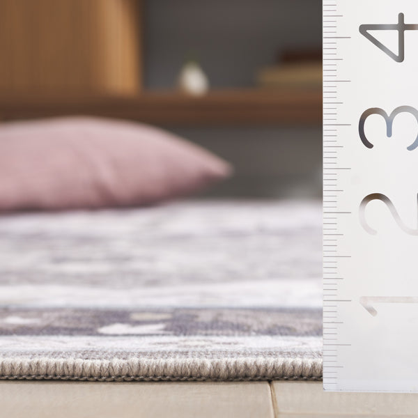 Safavieh Tucson Traditional Oval Area Rug – Elegant Design, Machine Washable, Slip Resistant For Any Room Olive ,Ivory Polyester Pile Tsn118x-5