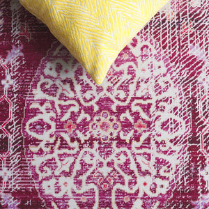 Safavieh Tucson Area Rug - Power Loomed Comfort With Slip Resistance & Washable Durability For Modern Homes Burgundy ,Pink Polyester Pile Tsn206q-5
