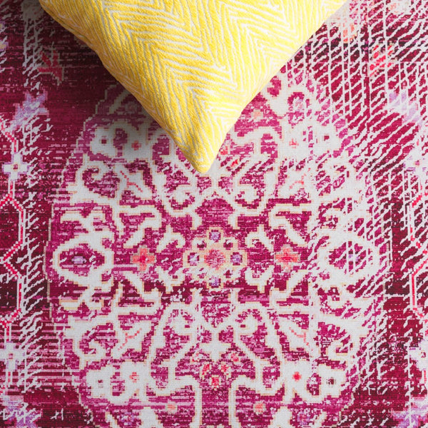 Safavieh Tucson Luxurious Machine Washable Area Rug - Elegant Slip-resistant Design For Timeless Style Burgundy ,Pink Polyester Pile Tsn206q-28