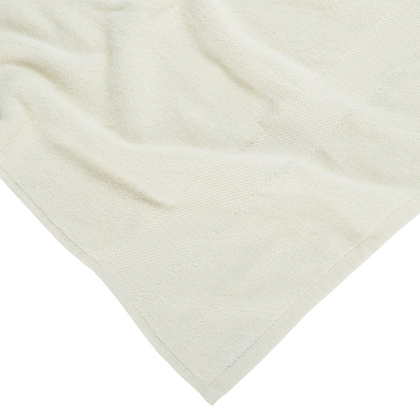 Safavieh Super Plush Bath Towel Set - Experience Spa-Like Comfort with 640 GSM Cotton Towels for Daily Luxury Ivory TWL1050B-SET2