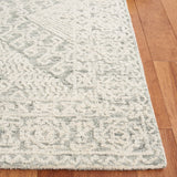 Safavieh Textural 302 Hand Tufted Contemporary Rug Sage / Ivory 5' x 8'