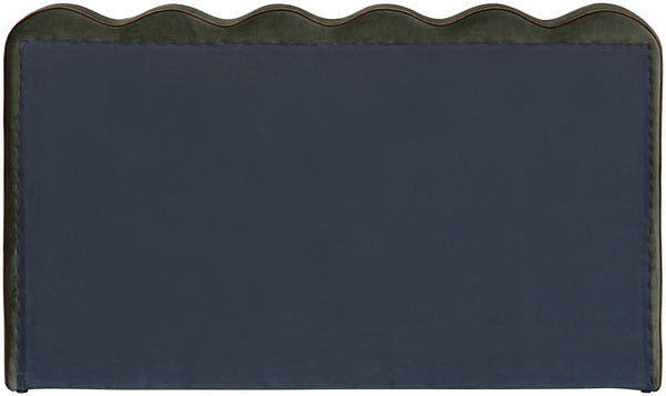 Meridian Furniture Tempo Sculptural Full Bed Plush Velvet Upholstery Curved Headboard Contrast Piping Detail Green TempoGreen-F