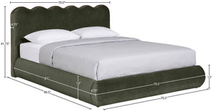 Meridian Furniture Tempo Queen Velvet Upholstered Bed Sculptural Headboard with Contrast Piping Glam Bedroom Green TempoGreen-Q