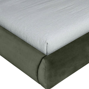 Meridian Furniture Tempo Velvet Twin Upholstered Bed with Sculptural Curved Headboard and Contrast Piping Detail Green TempoGreen-T