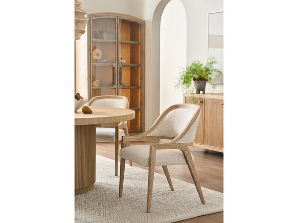 Universal Furniture Carmen Round Dining Table   U428a656-universal