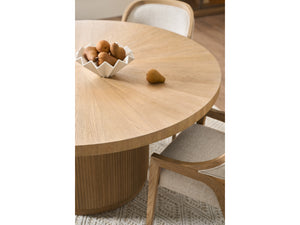 Universal Furniture Carmen Round Dining Table   U428a656-universal