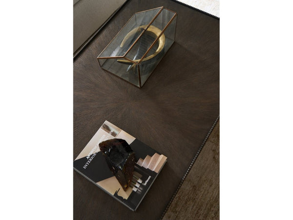 Universal Furniture Cocoa Cocktail Table: Elegant Beaded Edges & Curved Legs - Stylish Neoclassical Design For Any Space Cocoa  U508829-universal