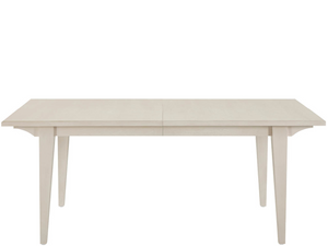 Universal Furniture Willow Extendable Rectangular Dining Table Warm Wood Finish Seats Large Gatherings U550A652