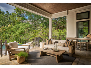 Universal Furniture Saratoga Rectangle Cocktail Table   U423810-universal