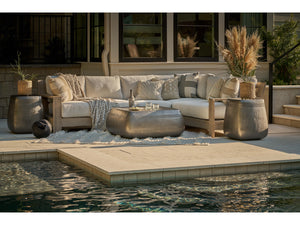 Universal Furniture Saratoga End Table   U423802-universal