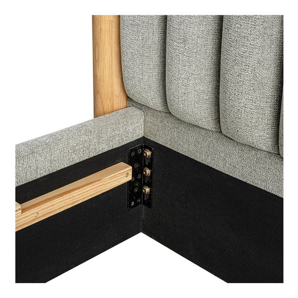 Moe's Home Nina Bed - Modern Elegance With Brutalist Design, Cozy Upholstered Headboard & Durable Frame Grey Upholstery,
100% Polyester,Oak Veneer Over Mdf Frame Ut-1003-15-0
