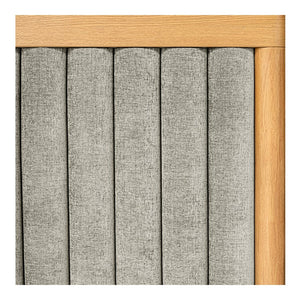 Moe's Home Nina Bed - Modern Elegance With Brutalist Design, Cozy Upholstered Headboard & Durable Frame Grey Upholstery,
100% Polyester,Oak Veneer Over Mdf Frame Ut-1004-15-0