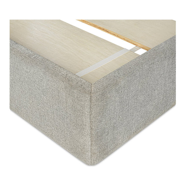 Moe's Home Nina Bed - Modern Elegance With Brutalist Design, Cozy Upholstered Headboard & Durable Frame Grey Upholstery,
100% Polyester,Oak Veneer Over Mdf Frame Ut-1004-15-0