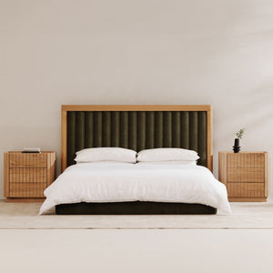 Moe's Home Nina Bed - Modern Elegance With Brutalist Design, Cozy Upholstered Headboard & Durable Frame Green Upholstery,
100% Polyester,Oak Veneer Over Mdf Frame Ut-1004-16-0