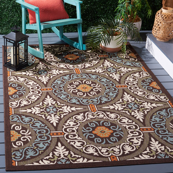 Safavieh Veranda Stylish Chocolate Cream Area Rug - Soft, Durable, Perfect For Home Décor & Comfort Chocolate ,Aqua 87% Polypropylen,9.3% Polyester,3.7% Latex Ver055-0723-214