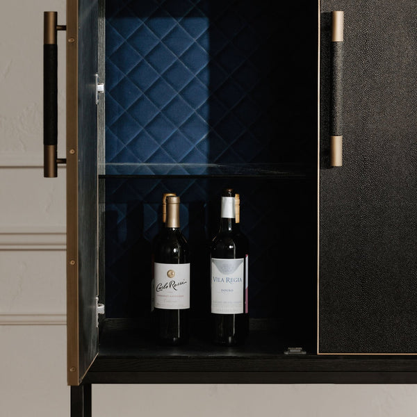 Moe's Home Mako Bar Cabinet: Elegant Solid Oak Design With Brass Accents For A Stylish Home Entertaining Space Black Solid Oak In Frame,Pu Vl-1047-02