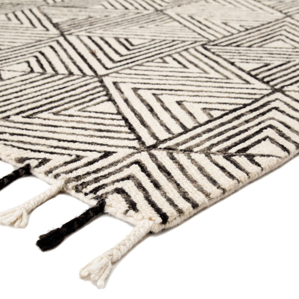 Jaipur Living Nikki Chu Handtufted Wool Geometric Rug with Boho Tassels for Eclectic Spaces RUG144774