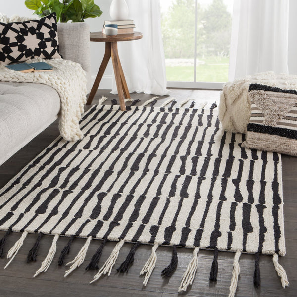 Jaipur Living Vera By Nikki Chu Saville Vnk08 Tufted Handmade 100% Wool Contemporary/Modern Tribal Indoor Rug Black, Ivory 100% Wool, 100% Cotton Rug145420