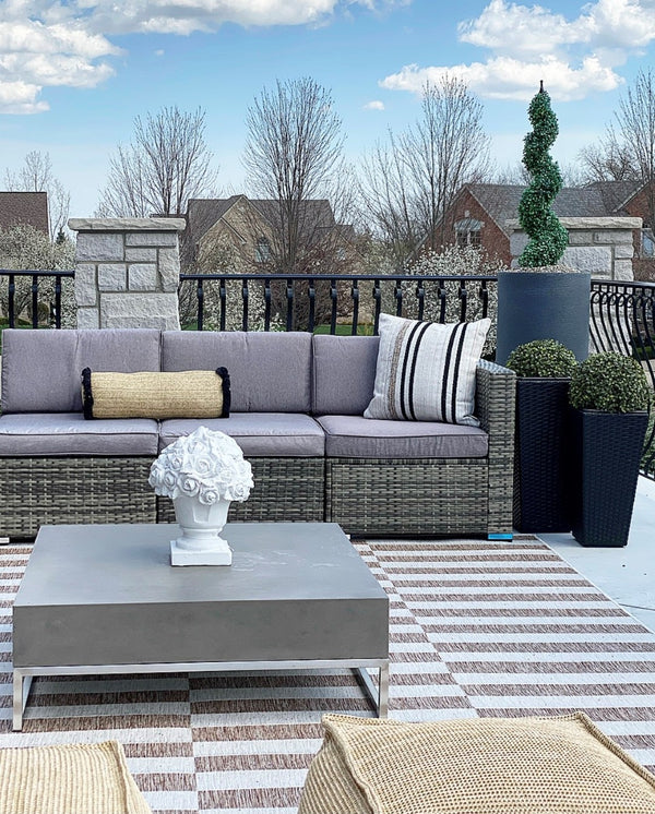 Safavieh EARTHA Modern Concrete Coffee Table - 11.4" Height, Stylish Dark Grey Design for Indoor/Outdoor Use VNN1017A