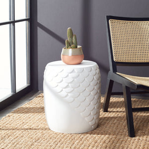 Safavieh JULYVIA Concrete Accent Stool – Stylish Outdoor Seating with Textured Design for Modern Spaces Ivory VNN1037B