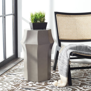 Safavieh KLAUDIA Concrete Accent Table - Stylish Dark Grey Stool for Outdoor Spaces & Modern Decor VNN1039A