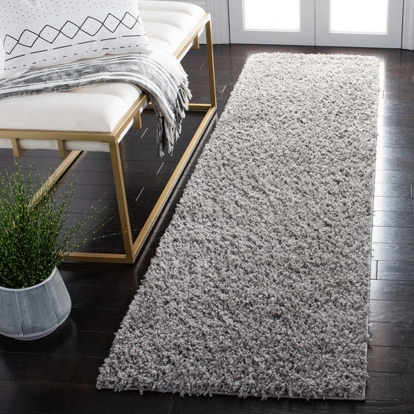 Safavieh Venus Shag 520j Rug - Soft, Stylish, And Durable For Any Space - Perfect Home Decor Addition! Grey 61% Polypropylene,24% Jute,7% Polyester,8% Latex Vns520j-9