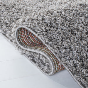 Safavieh Venus Shag 520j Rug - Soft, Stylish, And Durable For Any Space - Perfect Home Decor Addition! Grey 61% Polypropylene,24% Jute,7% Polyester,8% Latex Vns520j-9