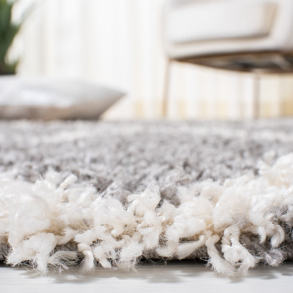 Safavieh Venus Shag Area Rug - Luxuriously Soft, Stylish Grey And Ivory Design For Modern Home Decor Grey ,Ivory 61% Polypropylene,24% Jute,7% Polyester,8% Latex Vns681j-5