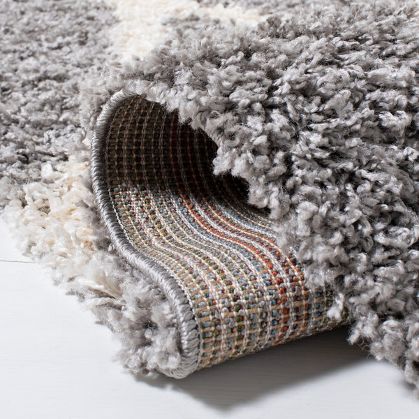 Safavieh Venus Shag Area Rug - Luxuriously Soft, Stylish Grey And Ivory Design For Modern Home Decor Grey ,Ivory 61% Polypropylene,24% Jute,7% Polyester,8% Latex Vns681j-5