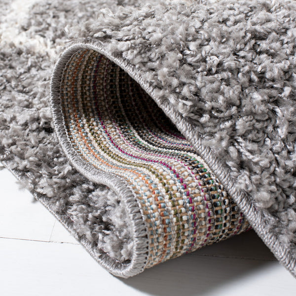 Safavieh Venus Shag 682j Rug - Luxurious Comfort And Style For Any Space, Perfect Blend Of Modern Elegance Grey ,Ivory 61% Polypropylene,24% Jute,7% Polyester,8% Latex Vns682j-28