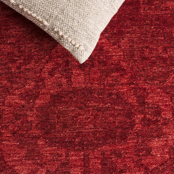 Safavieh Vintage Area Rug - Luxurious Transitional Design With Intricate Patterns For Timeless Elegance Red 80% Polyester,20% Recycled Cotton Vod508r-10
