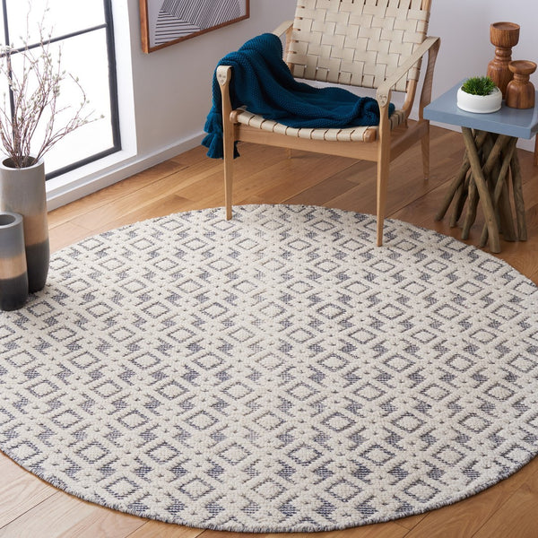 Vermont Hand Woven Wool-Cotton Rug - Luxurious Comfort, Unique Style for Any Home Décor Space