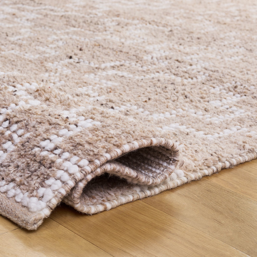 Safavieh Vermont Hand‑Woven Beige Area Rug — Eco‑Friendly Pet Yarn, Low‑Profile, Durable, Minimalist Warmth 4'-0" x 6'-0" VRM125B-4