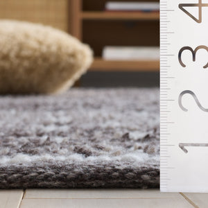 Safavieh Vermont Hand-Woven Round Brown Area Rug — Eco-Friendly Pet Yarn, Low-Profile 0.5" Pile, Cozy Style 6'-0" x 6'-0" VRM125T-6R