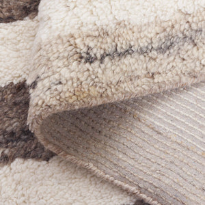 Safavieh Vermont Hand-tufted Wool Area Rug - Luxurious Modern Design For Sophisticated Home Decor Style Ivory ,Grey Wool Pile Vrm220a-6