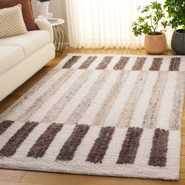Safavieh Vermont Hand-tufted Wool Area Rug - Luxurious Modern Design For Sophisticated Home Decor Style Ivory ,Grey Wool Pile Vrm220a-6