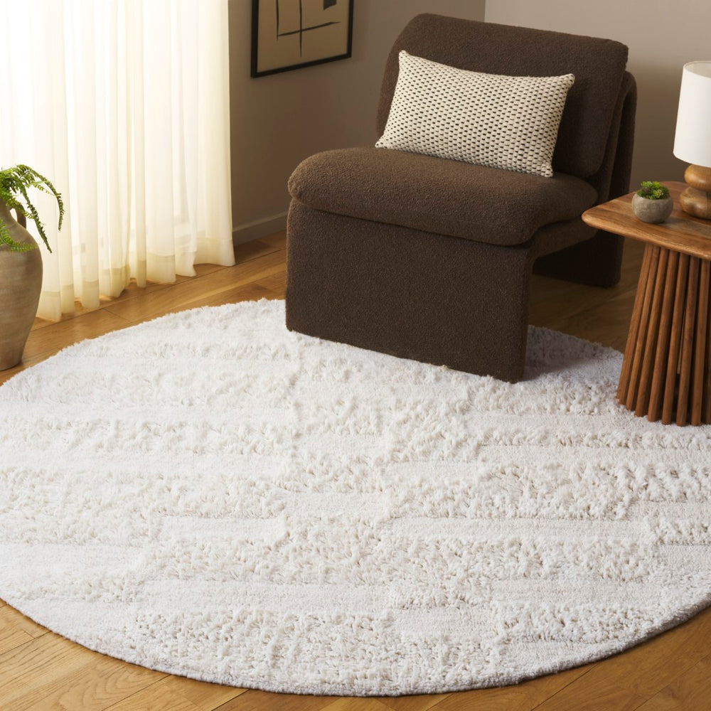 Safavieh Vermont Modern Wool Area Rug - Hand-tufted, Luxurious Texture, Chic Pattern For Elegant Home Decor Ivory Wool Pile Vrm223a-3