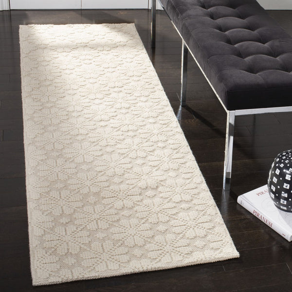 Vermont Hand Woven Wool Pile Rug - Luxurious Softness and Timeless Design for Your Home Decor