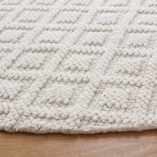 Safavieh Vermont 304 Hand Woven  Rug Ivory VRM304A-2