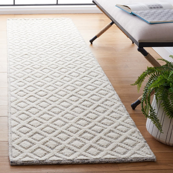 Vermont Hand Woven 100% Wool Pile Rug – Luxurious Softness and Timeless Style for Your Home Decor