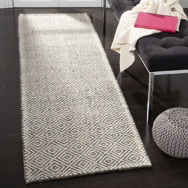 Vermont Hand Woven Wool Pile Rug - Exquisite Craftsmanship for Timeless Home Elegance and Comfort