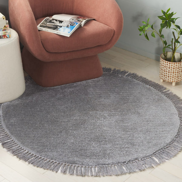 Safavieh Vermont Luxury Area Rug – Elegant Round Design In Soft Cotton & Polyester Blend For Modern Homes Grey 50% Cotton,50% Polyester Vrm575f-3r