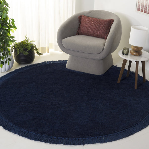 Safavieh Vermont Luxurious Round Area Rug - Modern Classic Design, Soft Cotton-poly Blend For Stylish Spaces Blue 50% Cotton,50% Polyester Vrm575m-6r