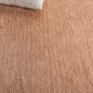 Safavieh Vermont Modern Area Rug – Elegant Table Tufted Design For Timeless Style And Comfort In Any Room Beige 60% Cotton 40% Polyester Vrm576b-5